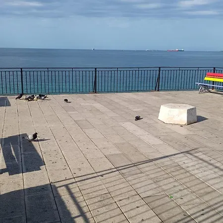 Da Melina Nyaraló *